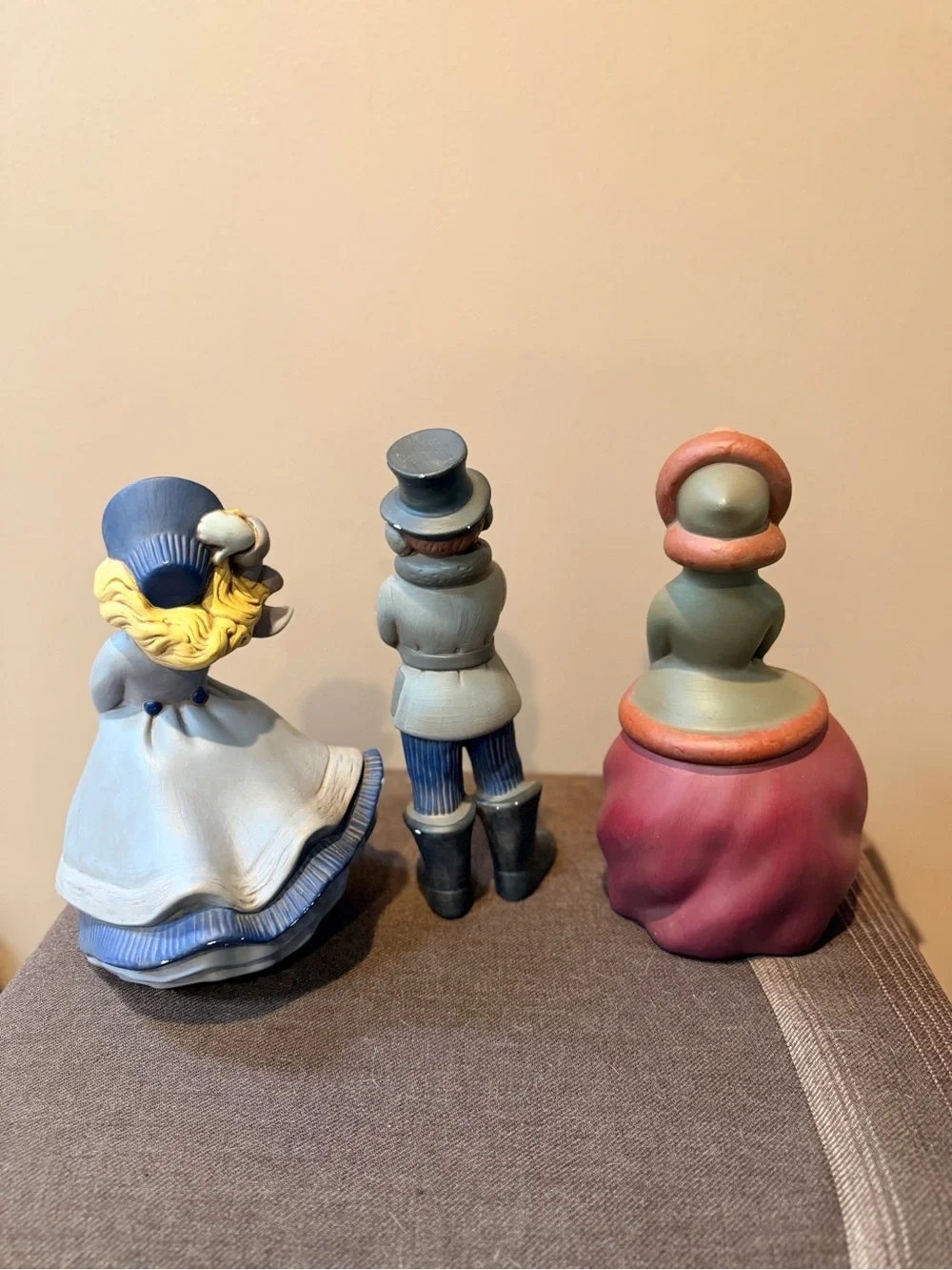 Vintage American Mold Set of Three Christmas Carolers